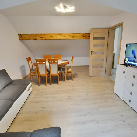 200 Qm, Prázdninový dům *