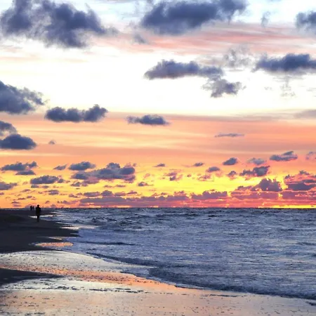 Prázdninový dům 200 Qm, *