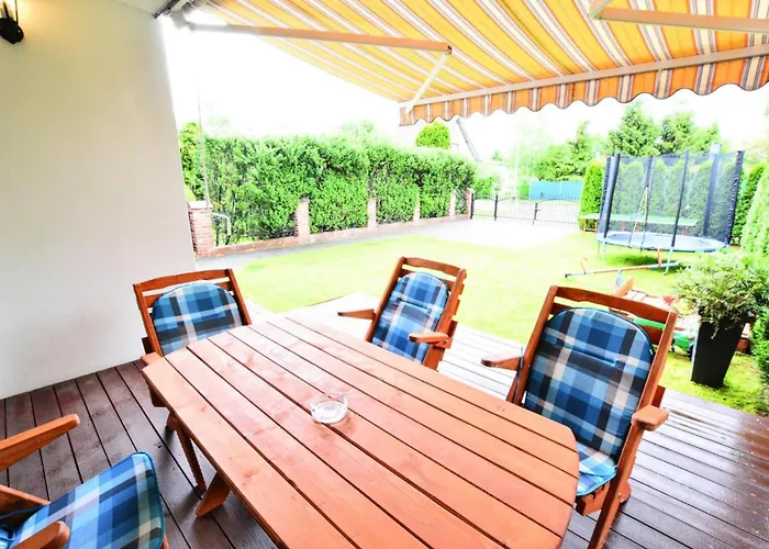 200 Qm, Holiday home