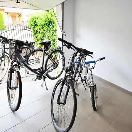 Σπίτι διακοπών 200 Qm,